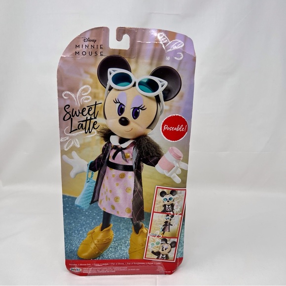 Minnie Mouse Sweet Latte doll - Picture 5 of 7